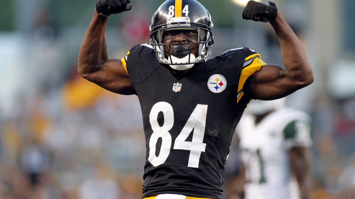 AP Source: Antonio Brown asks Steelers for trade