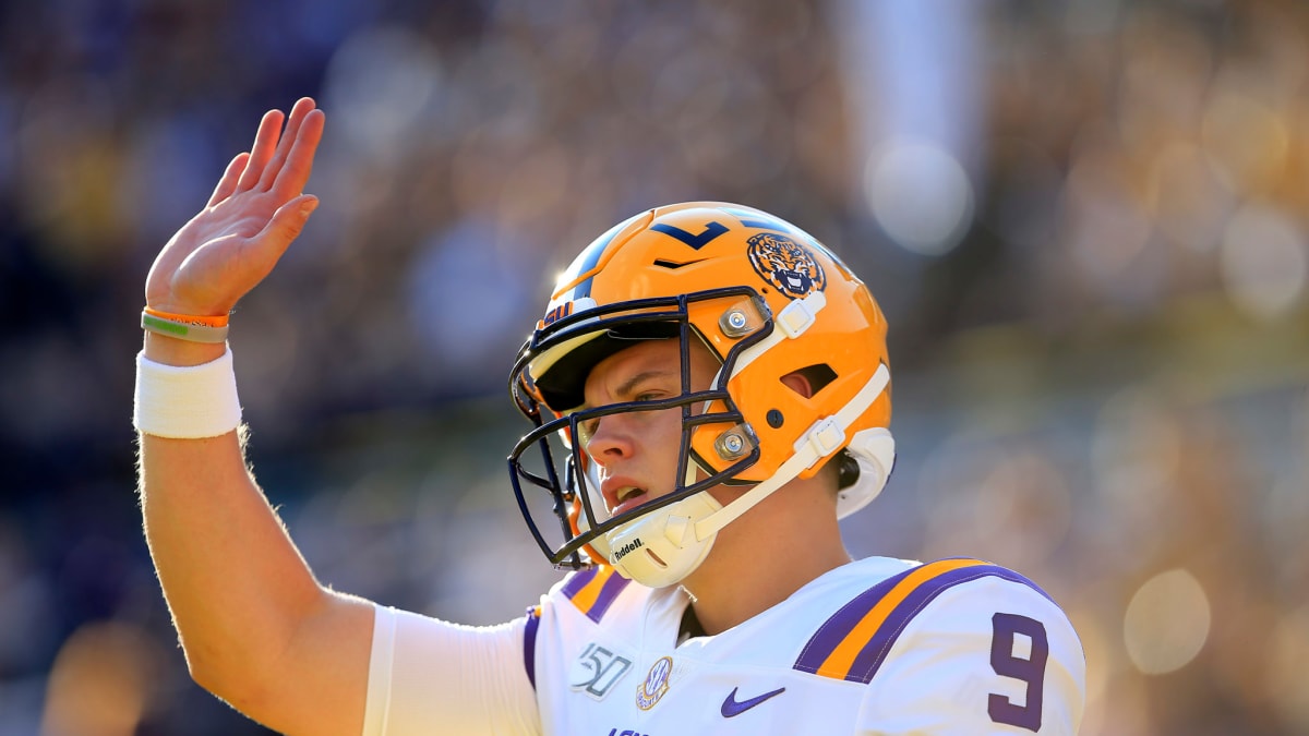 When Joe Burrow waved goodbye to Texas fans 