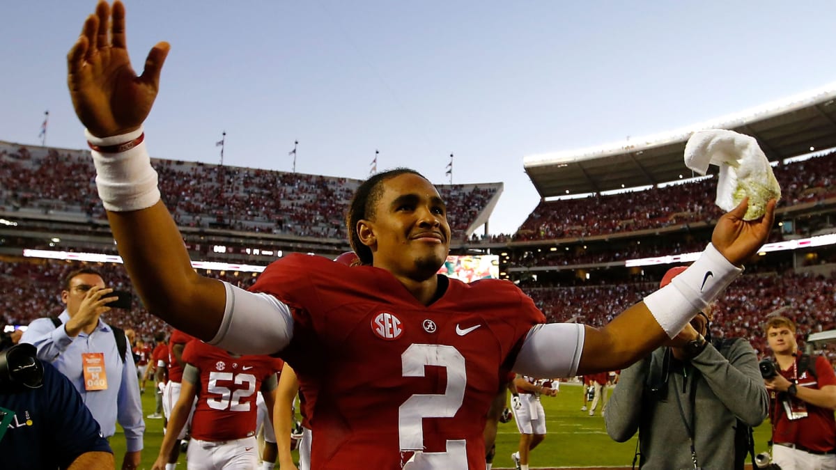 Video: Jalen Hurts Celebrated Alabama's Win vs. Tennessee - The Spun:  What's Trending In The Sports World Today