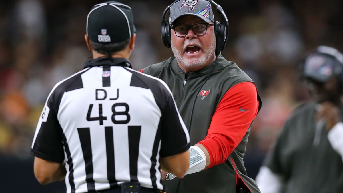 Bucs coach Bruce Arians blasts officials for quick whistle in