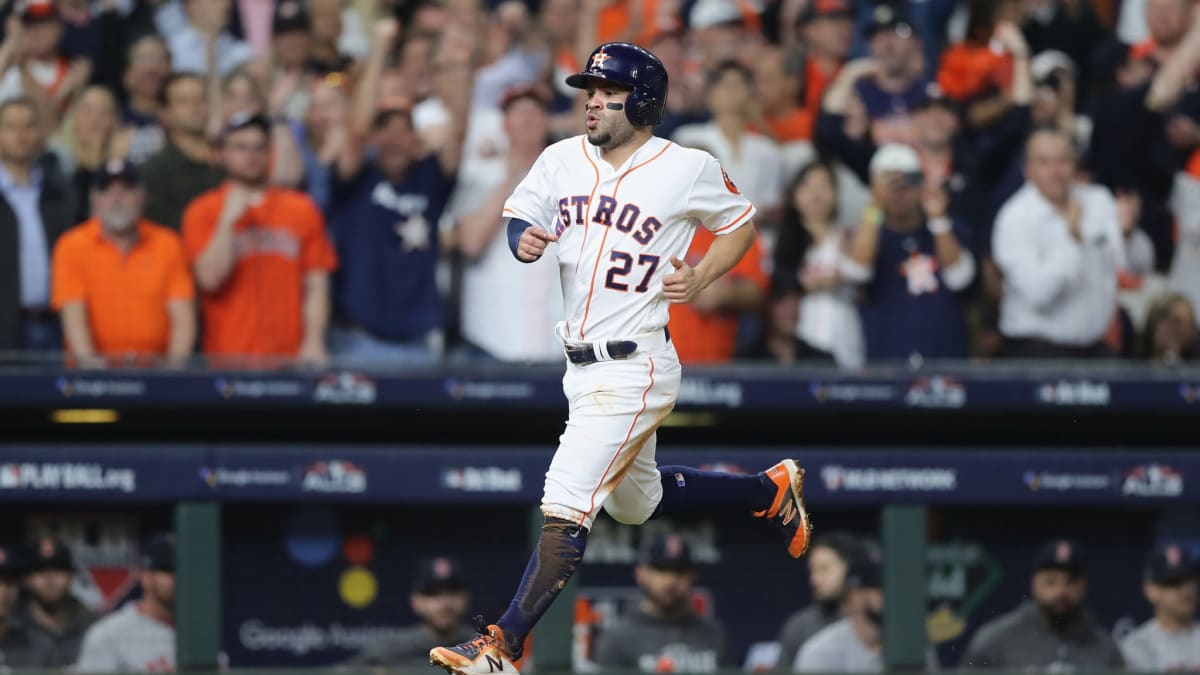 Astros-Yankees: Jose Altuve hits walk-off homer, takes shirt off - Sports  Illustrated