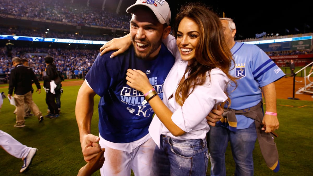 Eric Hosmer's wife Kacie says goodbye to Padres after trade