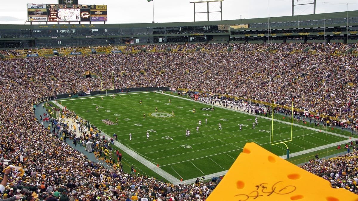 What's the truth behind Lambeau leaving Notre Dame?