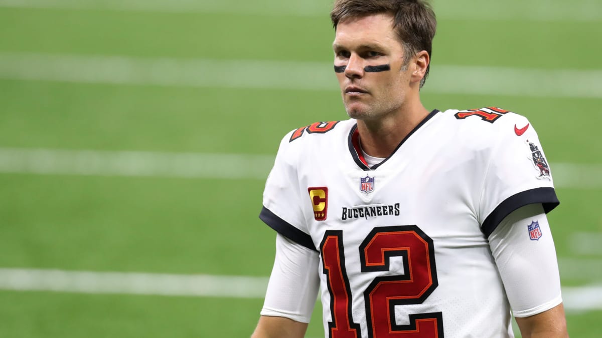 Video: Tom Brady Looked Extremely Angry On Bucs Sideline Tonight - The  Spun: What's Trending In The Sports World Today