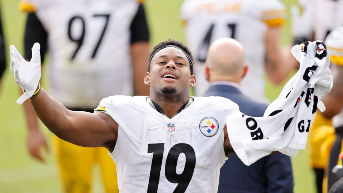 JuJu Smith-Schuster Signs With Chiefs: Fans React - The Spun: What's  Trending In The Sports World Today