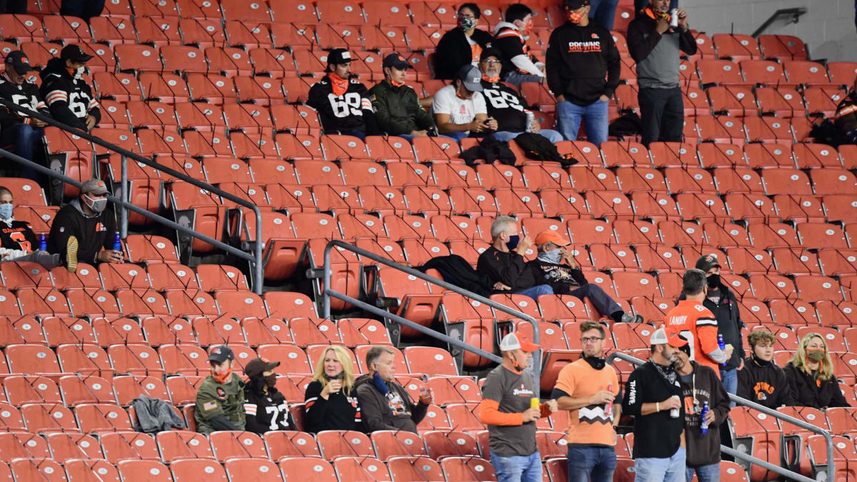 Photos: The Bengals' Crowd At Kickoff Today Is Embarrassing - The Spun:  What's Trending In The Sports World Today