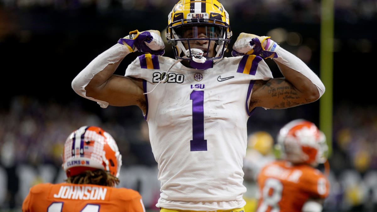 Photo: LSU Teases Look At College Football Playoff Uniform - The Spun:  What's Trending In The Sports World Today