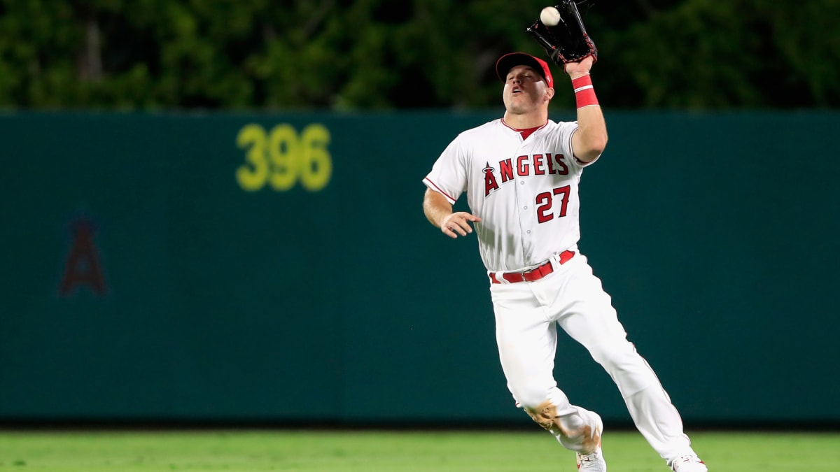 LA Angels Offer Mike Trout a Big Position Change Ahead Of MLB 2022 Season -  EssentiallySports