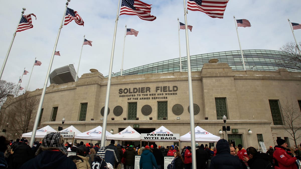 chicago bears soldier field dome