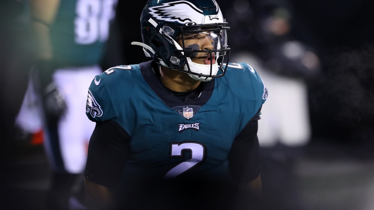 Washington Football Team 20-14 Philadelphia Eagles: Jalen Hurts benched in  bizarre finish to game as Washington win NFC East, NFL News