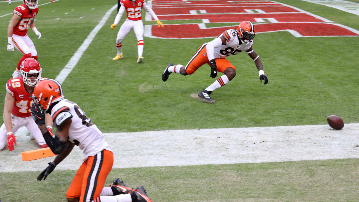 Finders keepers': Fumbled Browns helmet part of weekend of players