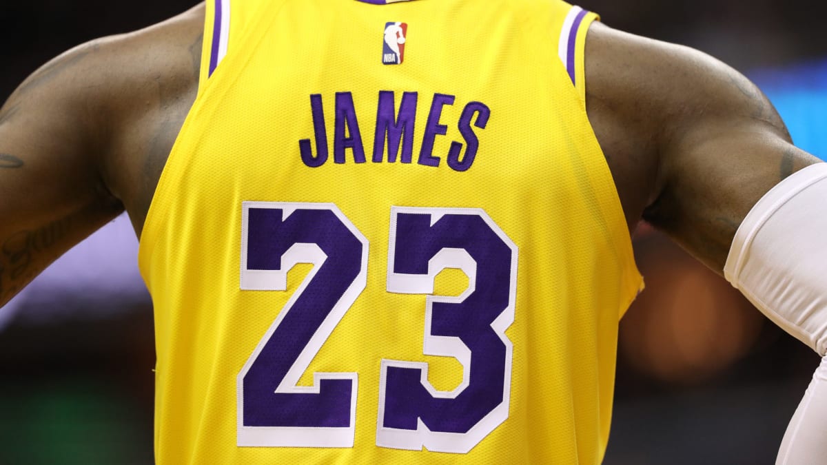 Lakers' LeBron James switching jersey number back to No. 23 – Orange County  Register