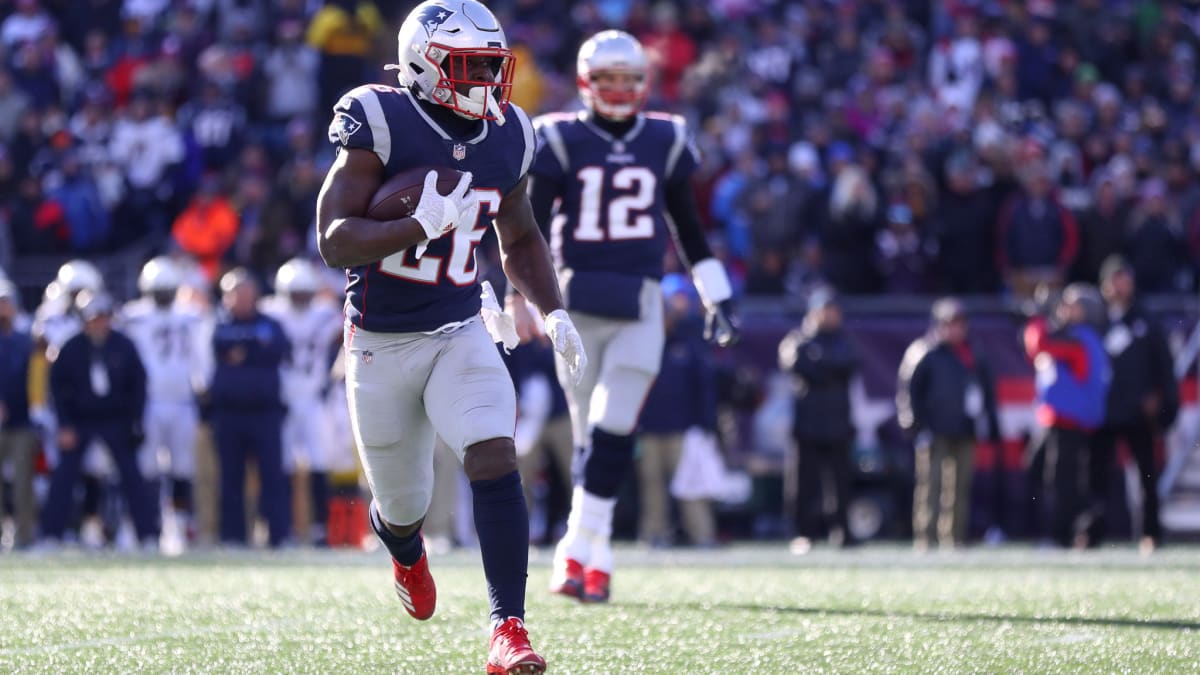 New England Patriots trade RB Sony Michel to Los Angeles Rams