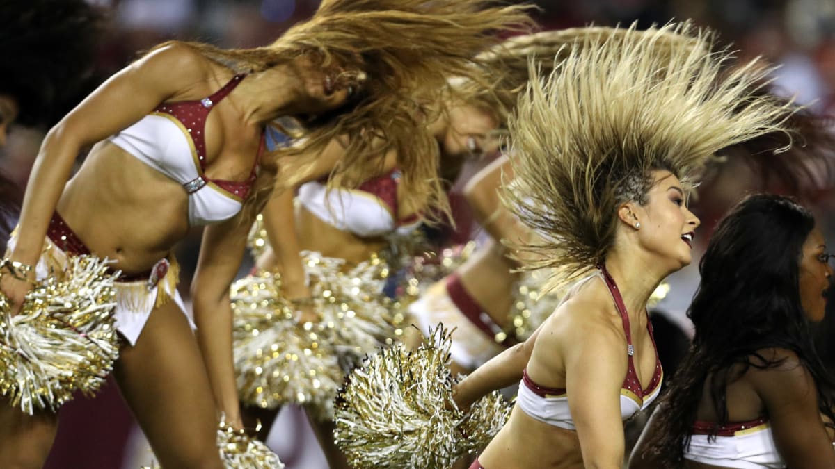 Washington Football Team Will Replace Cheerleaders With a Coed