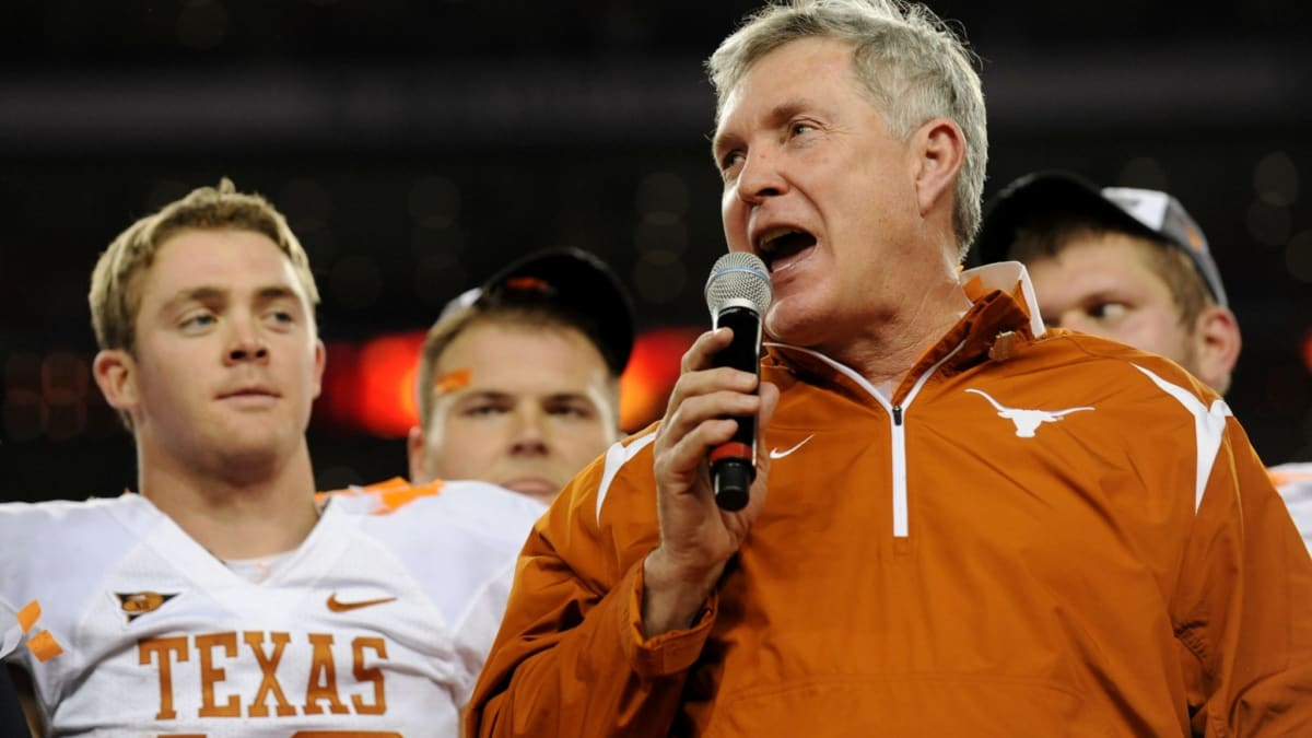 Mack Brown Saddened By Passing Of Texas Longhorns Legend - The Spun