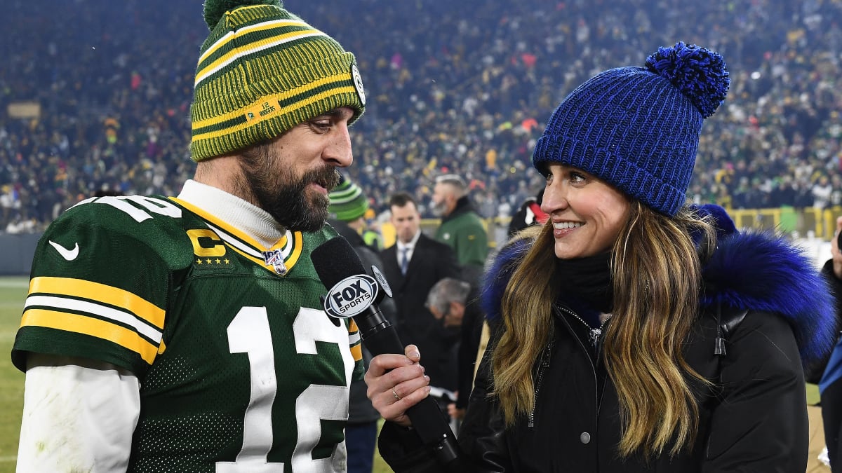 Aaron Rodgers' Favorite Reporter Erin Andrews Has Interesting Words For Tom  Brady That Might Make The Green Bay Packers QB Jealous - EssentiallySports