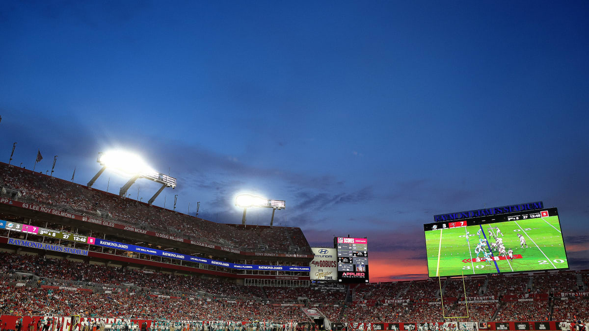 NFL World Reacts To The Buccaneers' Average Ticket Prices - The