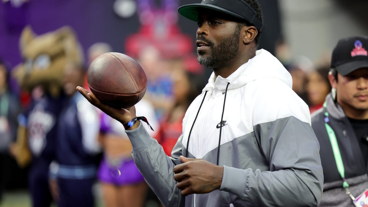 Look: NFL World Reacts To The Michael Vick Controversy - The Spun: What's  Trending In The Sports World Today