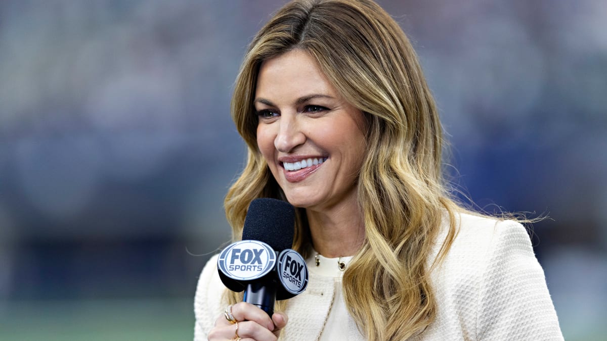 NFL World Reacts To Erin Andrews, Charissa Thompson Video