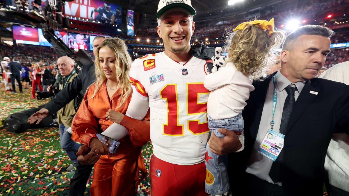 Kansas City Chiefs to celebrate Super Bowl LVII with fans at NFL opener