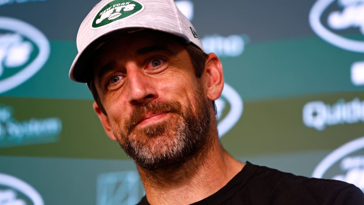 A grumpy and vengeful Aaron Rodgers will be in his happy place