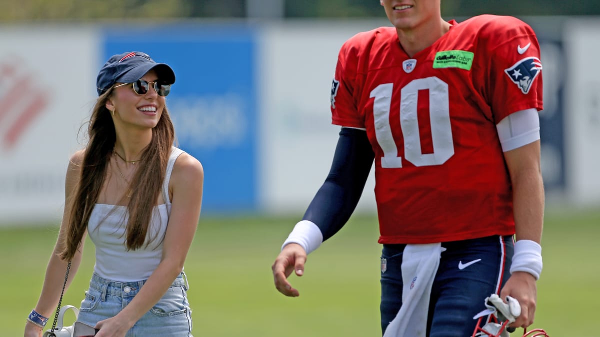 Photos: Meet The Girlfriend Of Patriots Quarterback Mac Jones - The Spun:  What's Trending In The Sports World Today