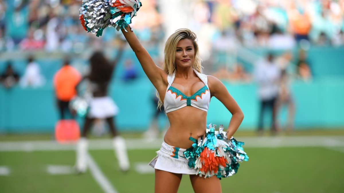 Dolphins Cheerleader Turning Heads Before Sunday Night Football - The Spun:  What's Trending In The Sports World Today