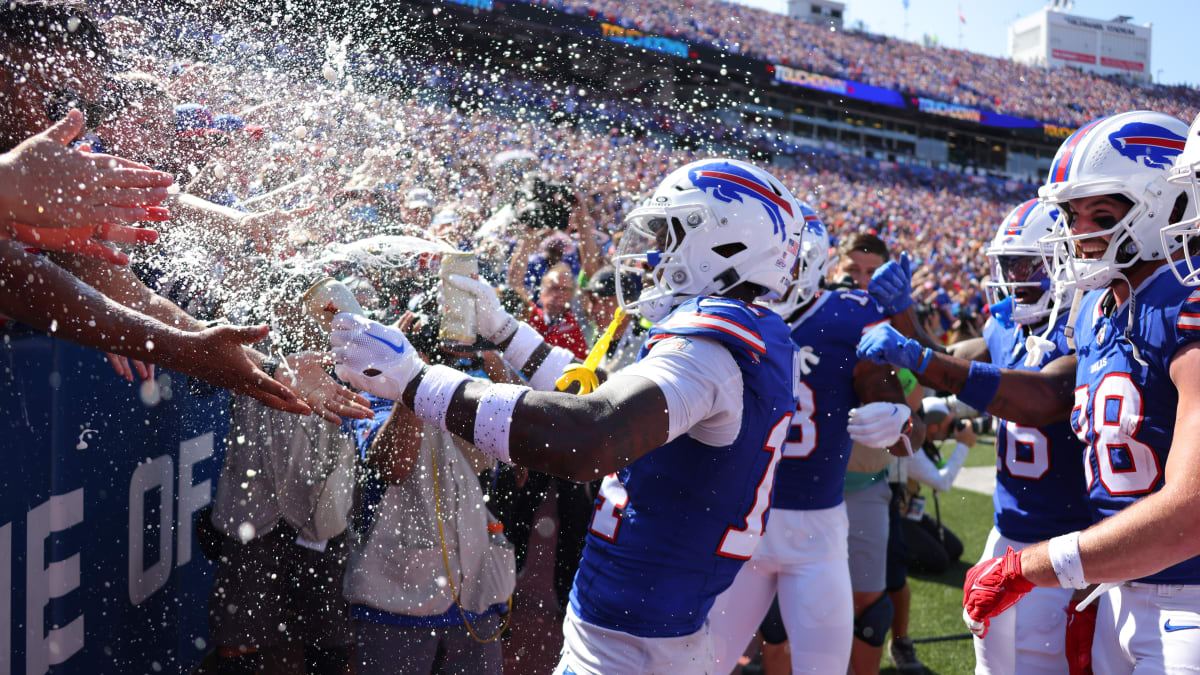 NFL Fans React To Bills' Impressive Performance On Sunday - The Spun:  What's Trending In The Sports World Today