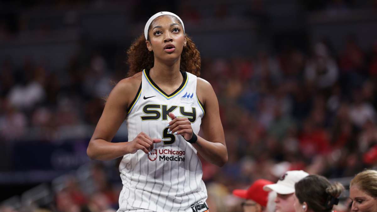 Angel Reese Accused Of Making Sky Teammate 'Miserable' - The Spun