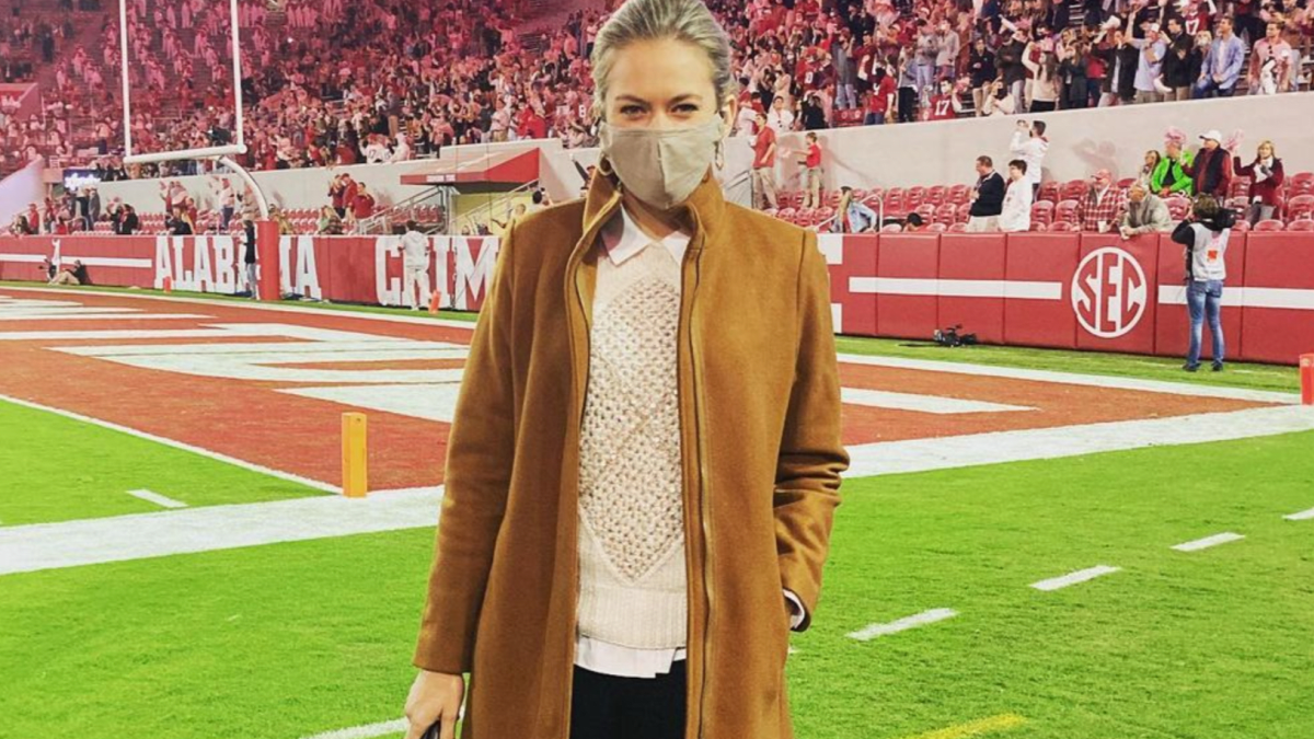 How Jamie Erdahl came through under pressure during the Alabama-LSU game -  The Boston Globe