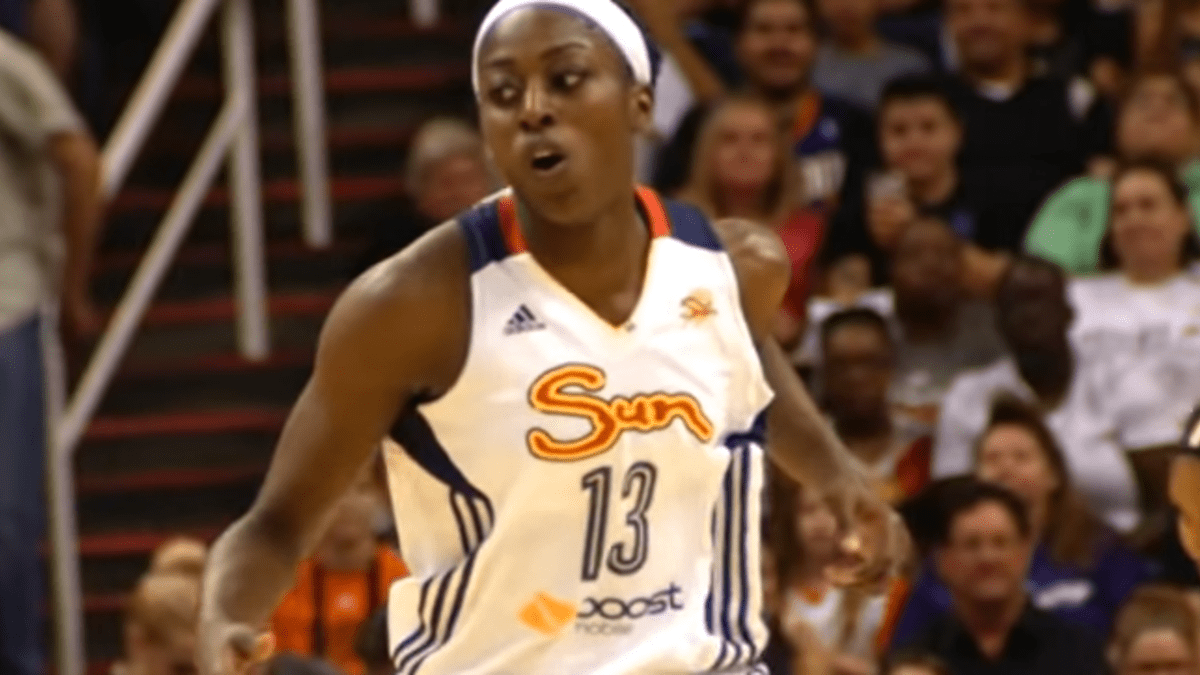 Chiney Ogwumike Will Juggle New ESPN Duties With WNBA Play