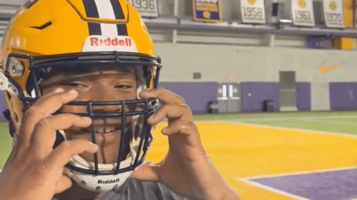 LSU Football Players Show Off New Air-Conditioned Helmets and