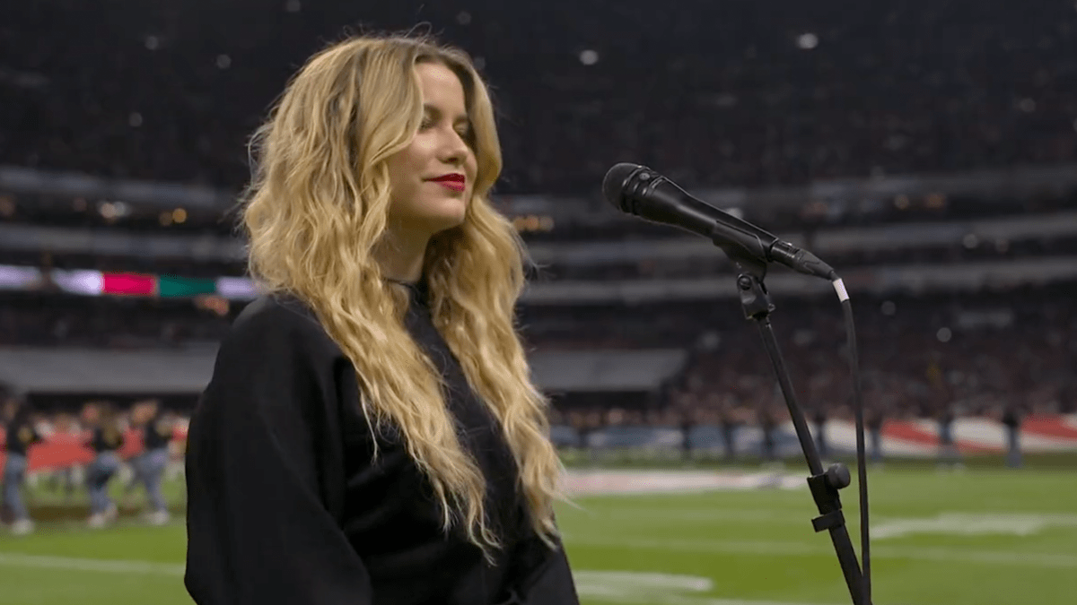 Video: Mexican National Anthem Goes Viral On Monday Night Football - The  Spun: What's Trending In The Sports World Today