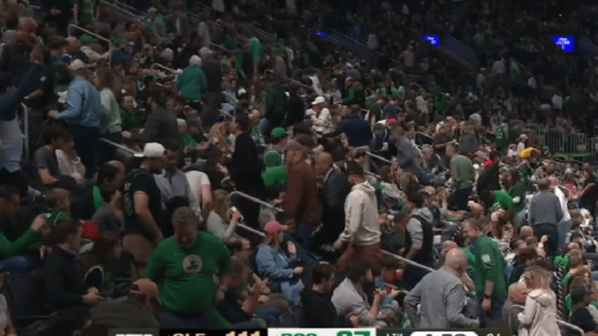 Celtics Fans Getting Roasted For Leaving With 5 Minutes Left - The Spun