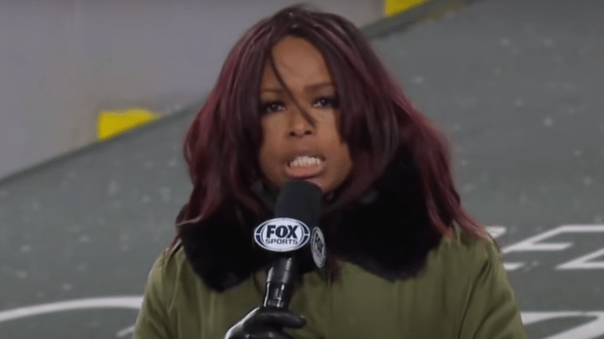 Pam Oliver's demotion from her NFL sideline gig suggests she's no longer  considered a Fox – New York Daily News