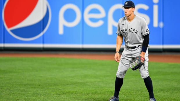 Yankees road uniform best sale