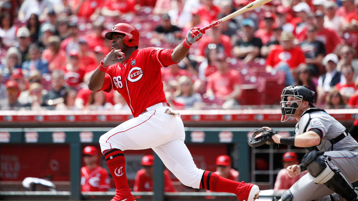 The Cincinnati Reds Are Wearing Very Unique Throwback Jerseys
