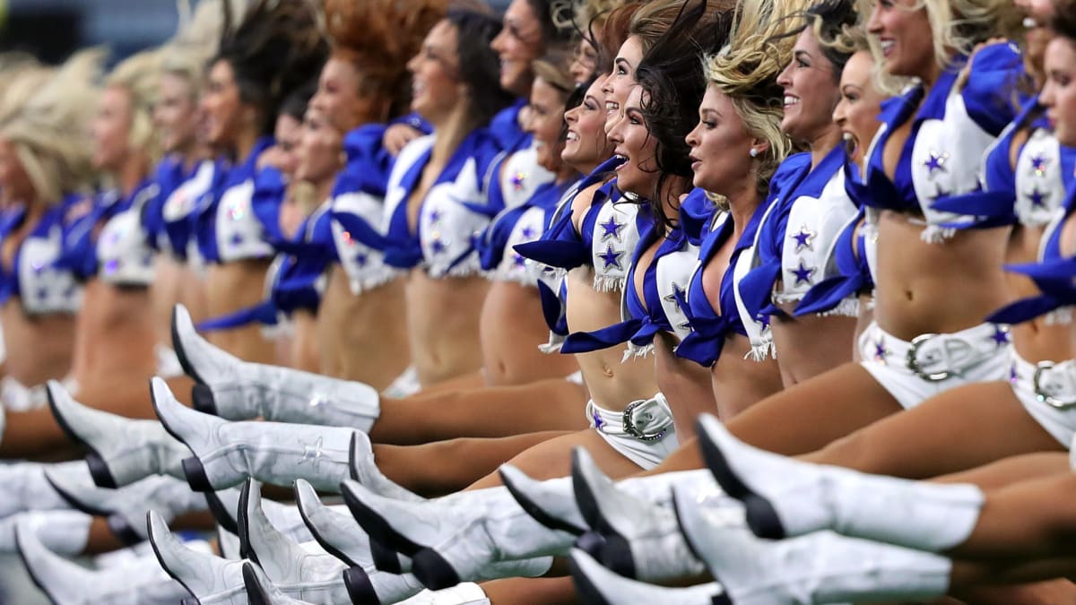 NFL World Reacts To Cowboys Cheerleaders Swimsuit Photos The Spun