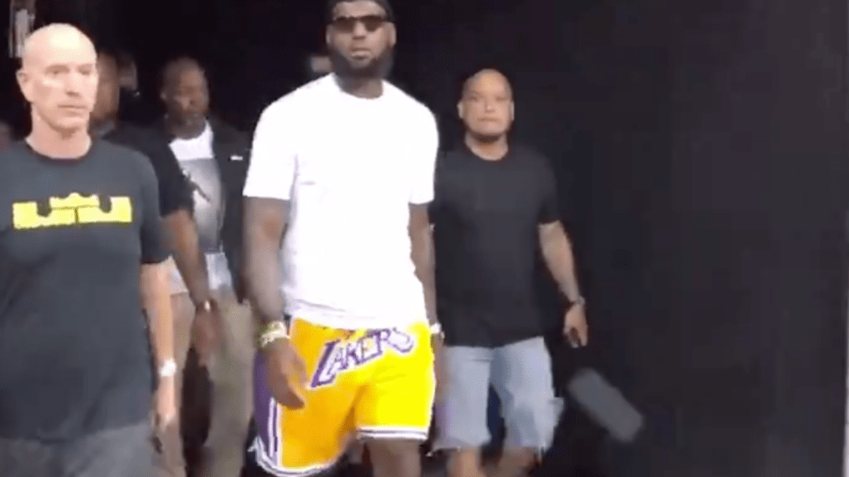 Lebron james summer hotsell league shorts