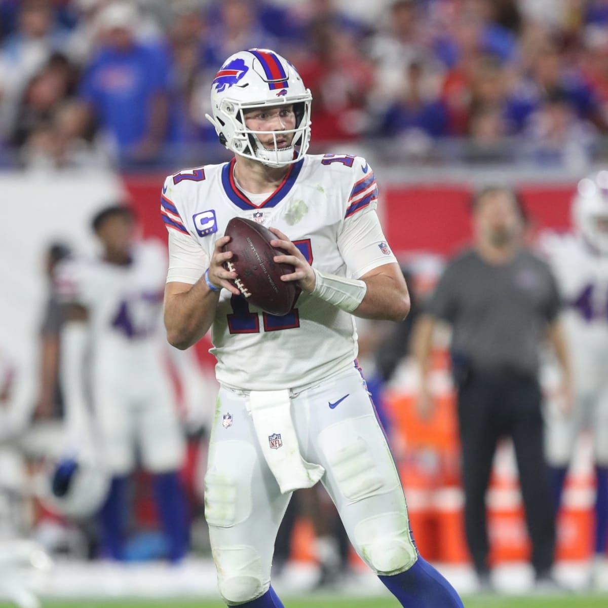 Josh Allen's girlfriend celebrates Bills' playoff win