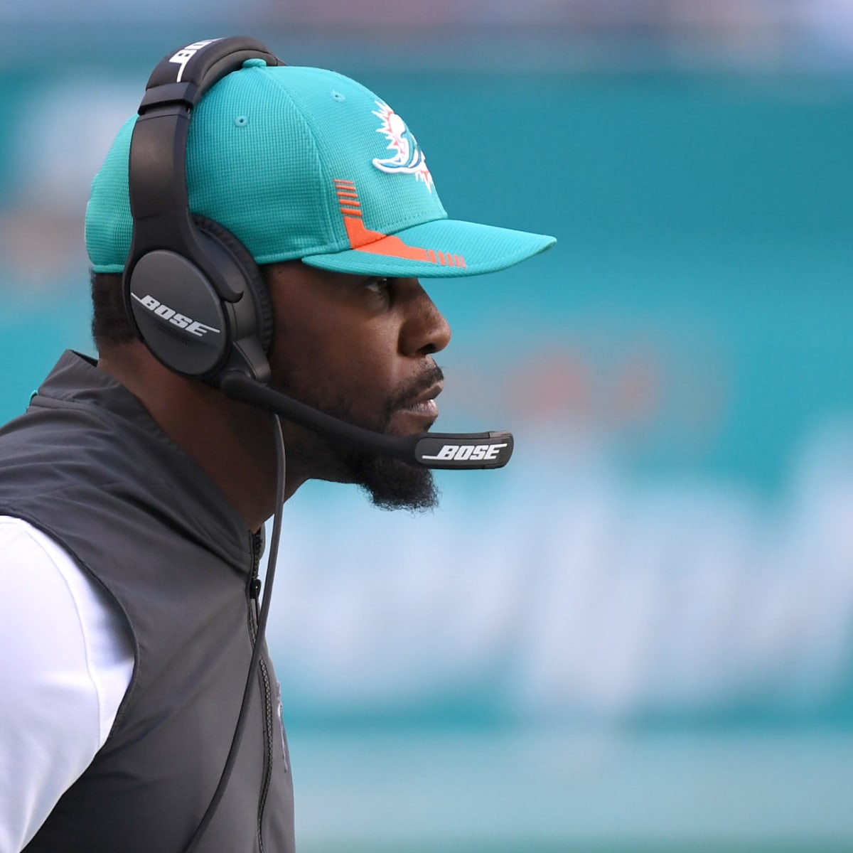 Dolphins' Stephen Ross tried bribing Brian Flores to tank for Joe