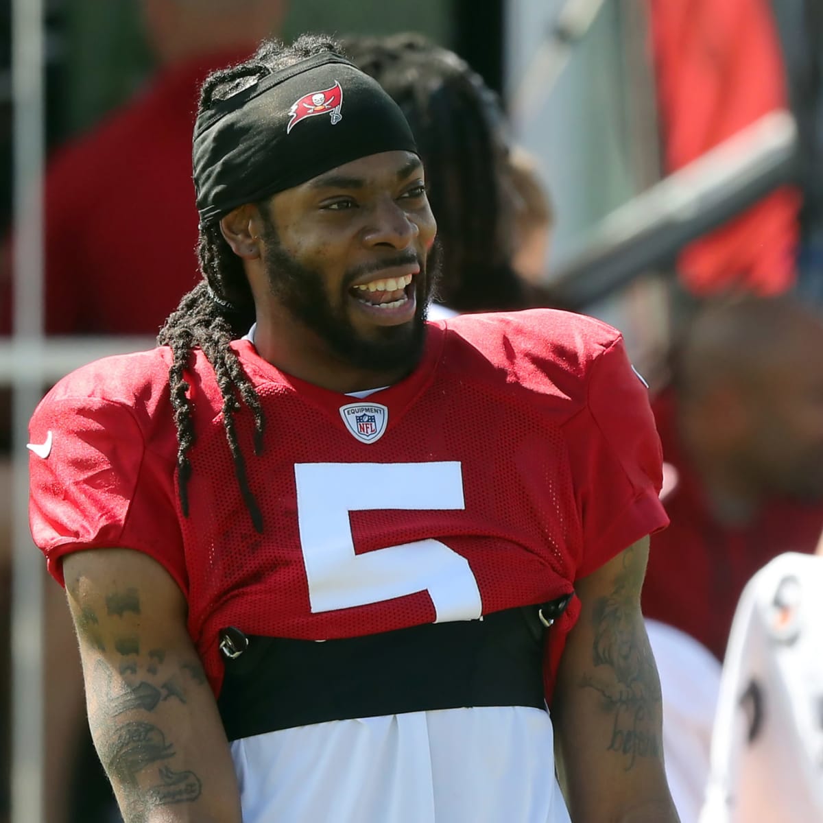 Richard Sherman a quick study with SB Bowl champion Bucs