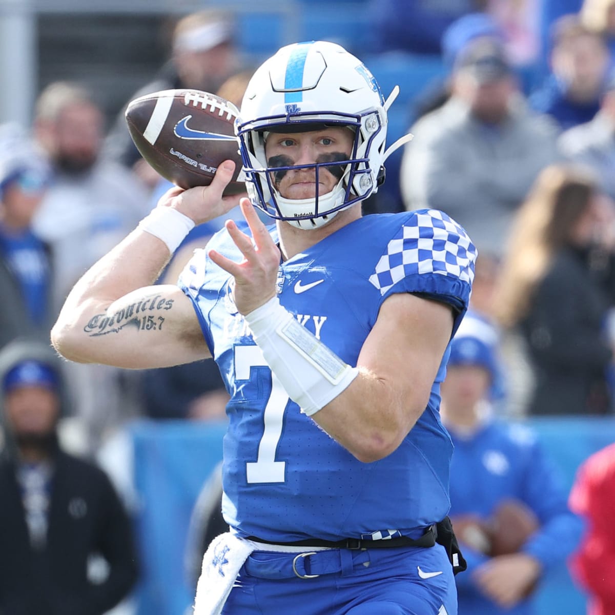 University of Kentucky quarterback puts mayonnaise in coffee