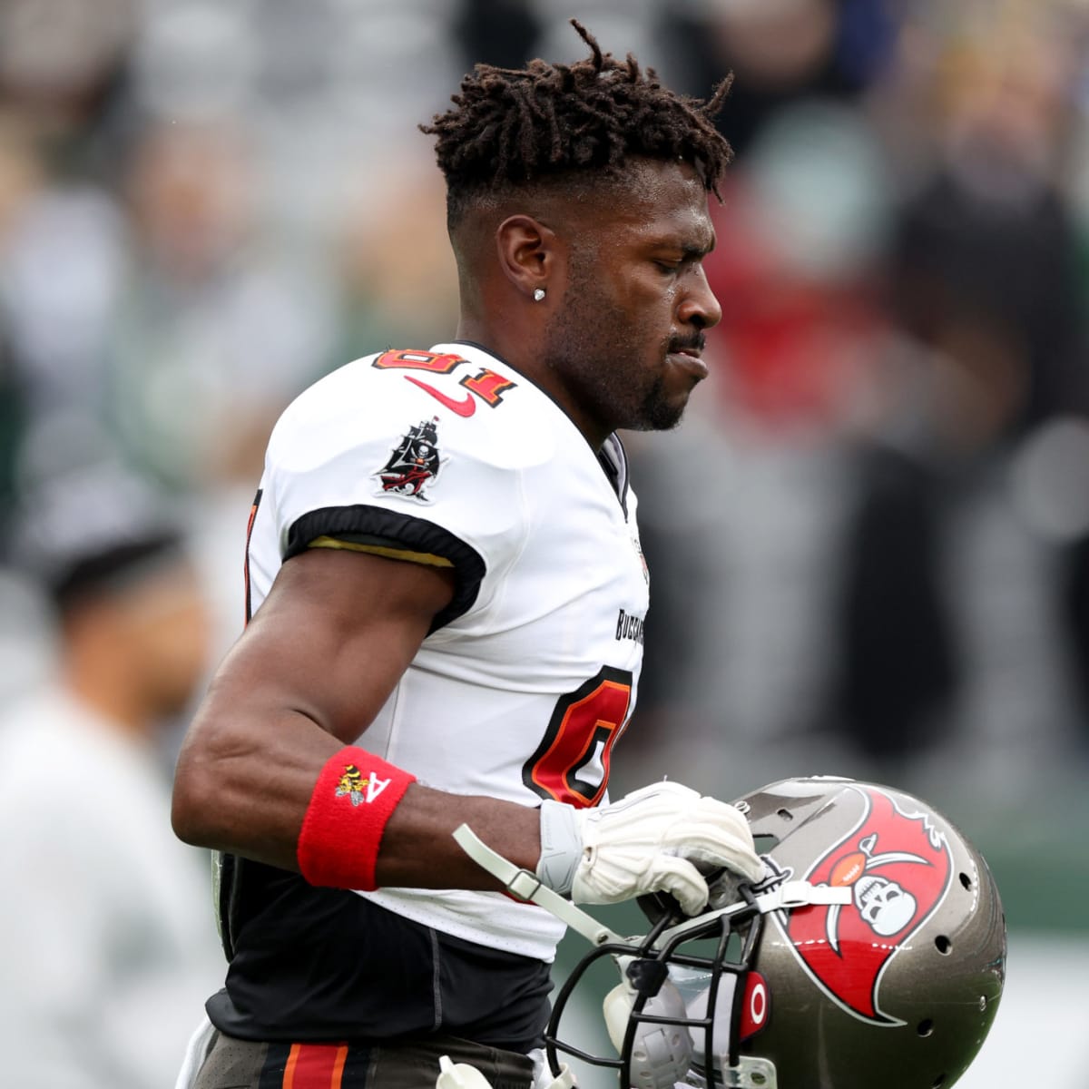 Antonio Brown Wants To Return To Bucs