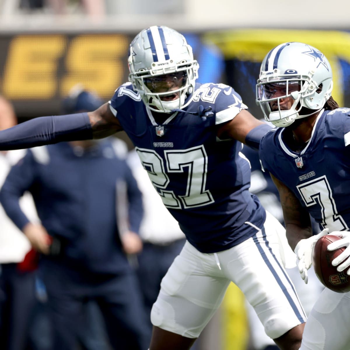 Athletes react to Dallas Cowboys Trevon Digg's injury