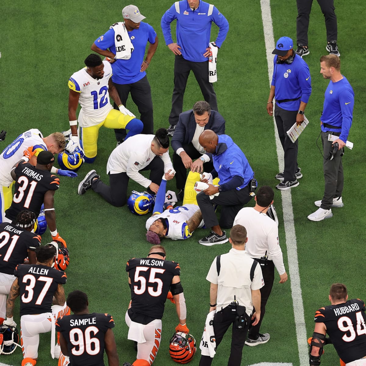 21) OBJ helped to the sideline with a knee injury