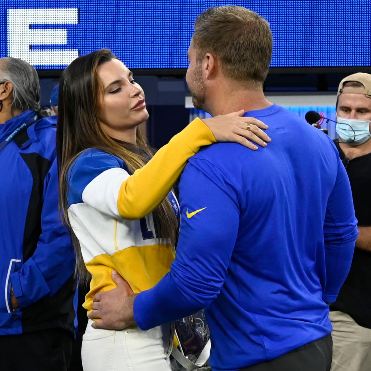 Sean McVay and Veronika Khomyn Had a Lombardi Trophy Wedding Cake