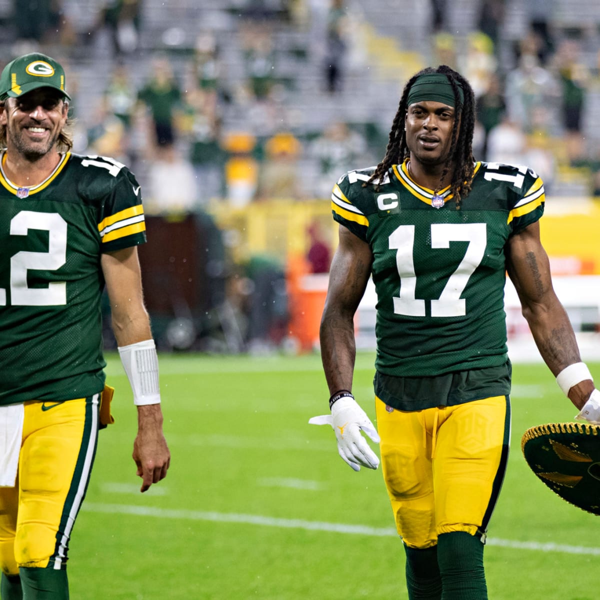 Las Vegas Raiders' Davante Adams clarifies Aaron Rodgers-Derek