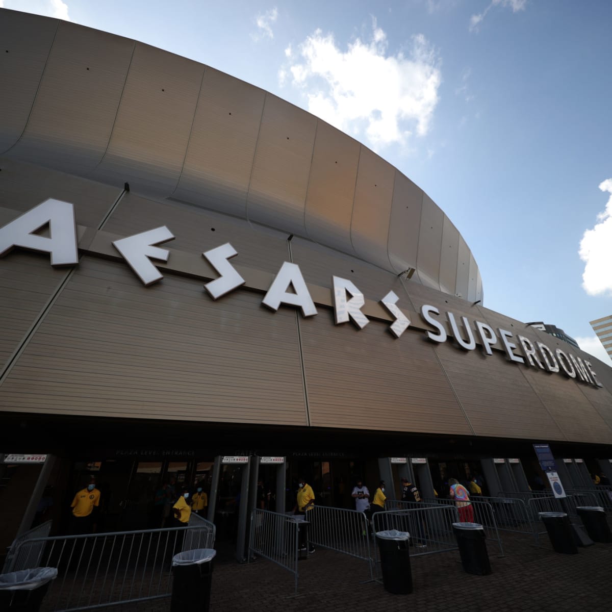 Superdome rounds into shape