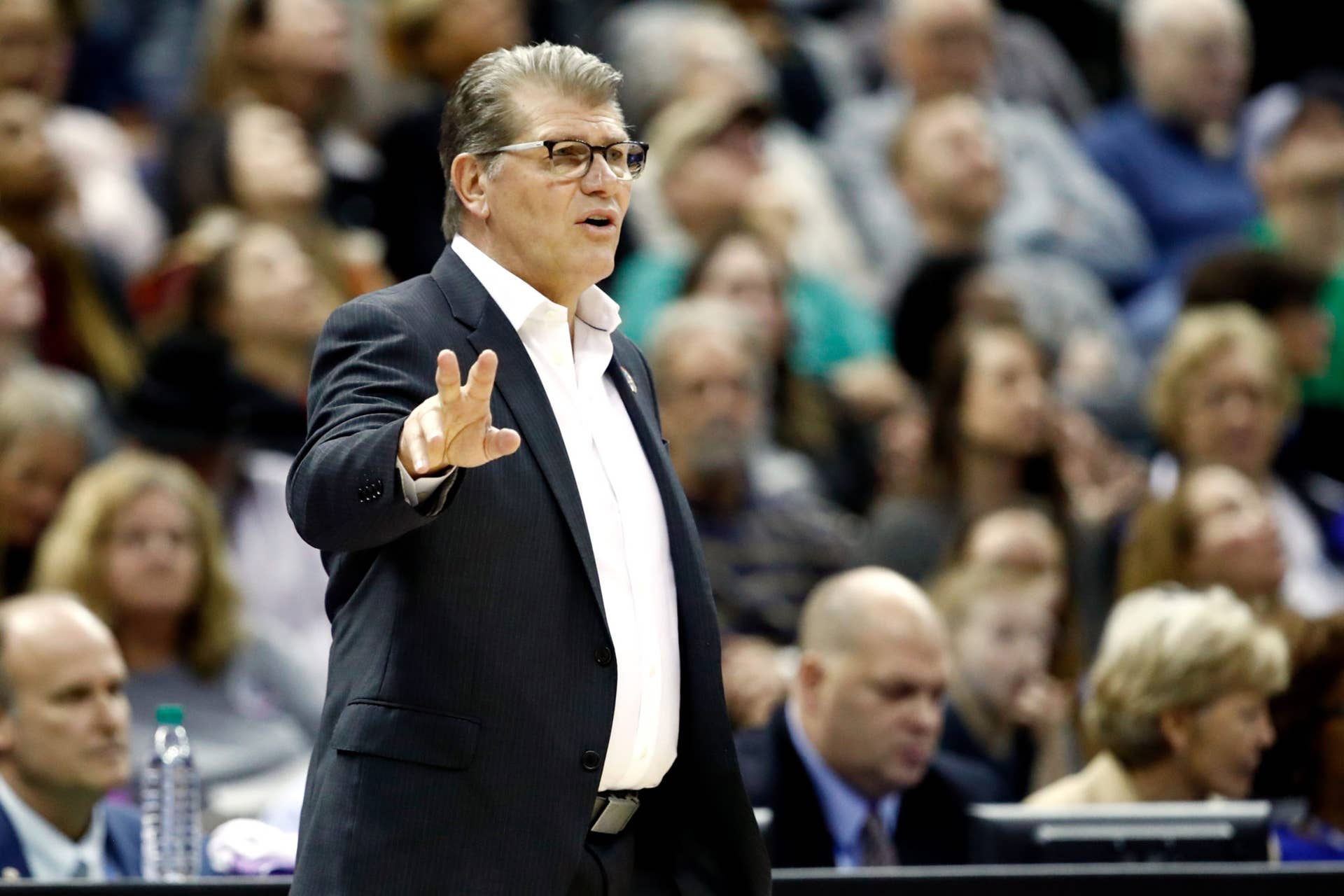 Geno Auriemma Has Brutally Honest Admission On This Year's Team - The Spun:  What's Trending In The Sports World Today